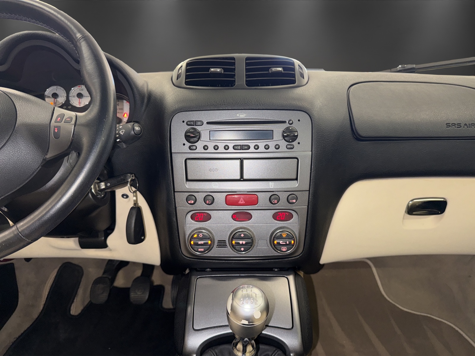 ALFA ROMEO GT 1.9 JTD Progression-image-10