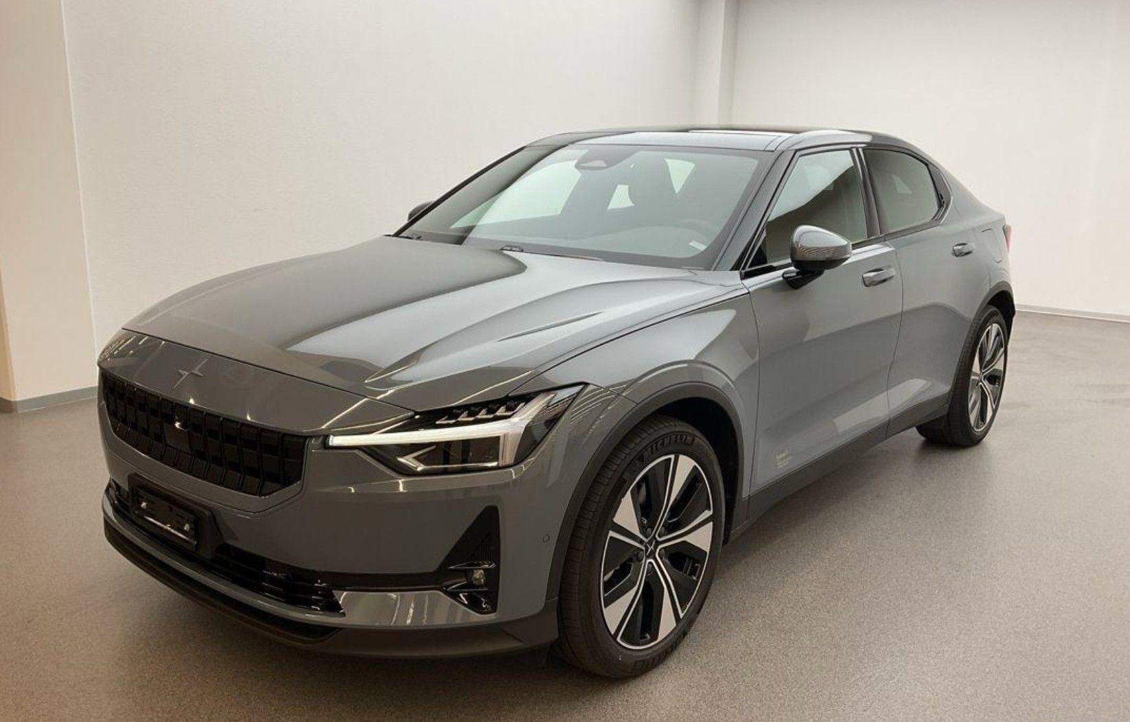 POLESTAR Polestar 2 Long Range Dual 78 kWh MY23-image-0
