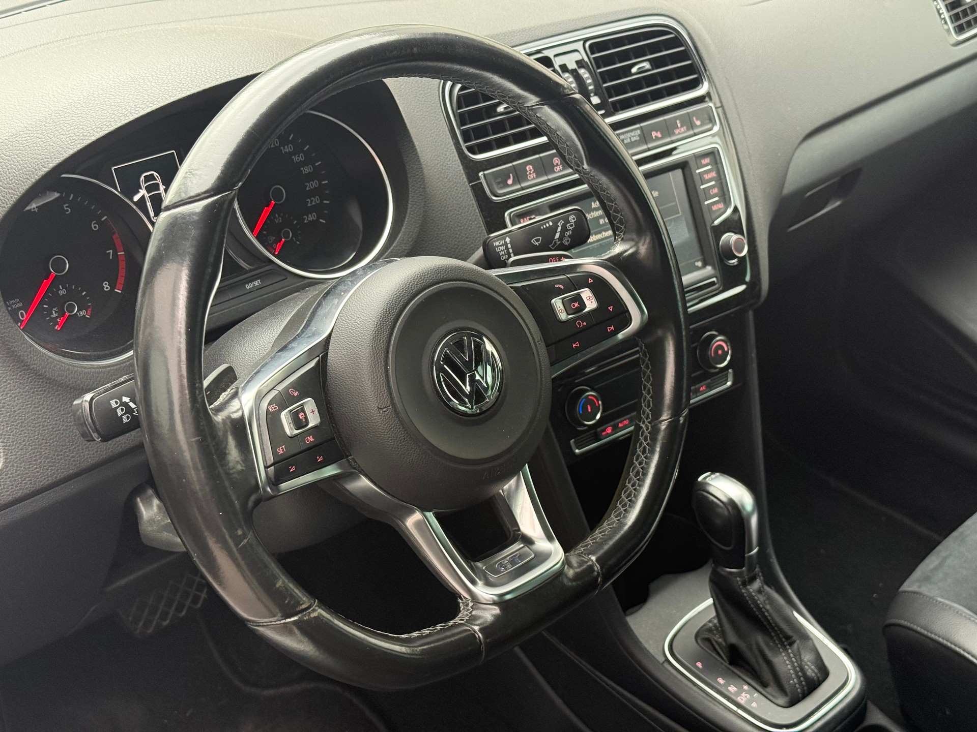 VW Polo 1.4 TSI ACT BlueGT DSG-image-4