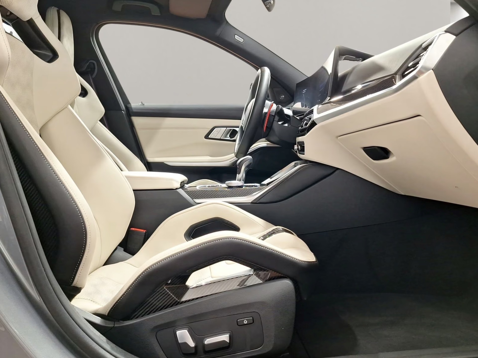 BMW M3 Touring xDrive Competition M-image-4