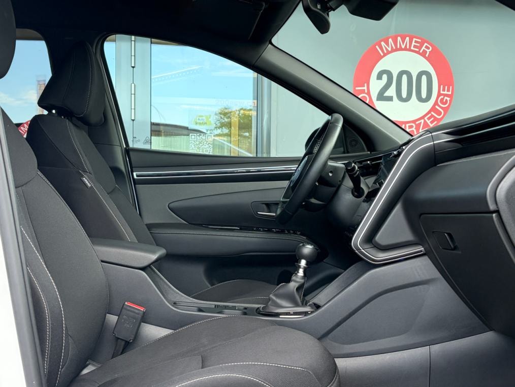 HYUNDAI Tucson 1.6 TGDi 48V Amplia-image-9