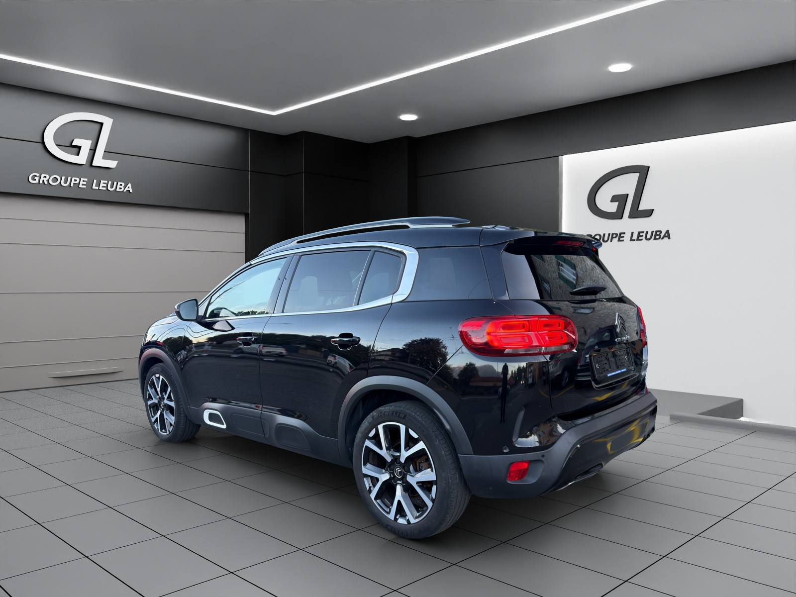 CITROEN C5 Aircross1.6 Shine EAT8-image-3