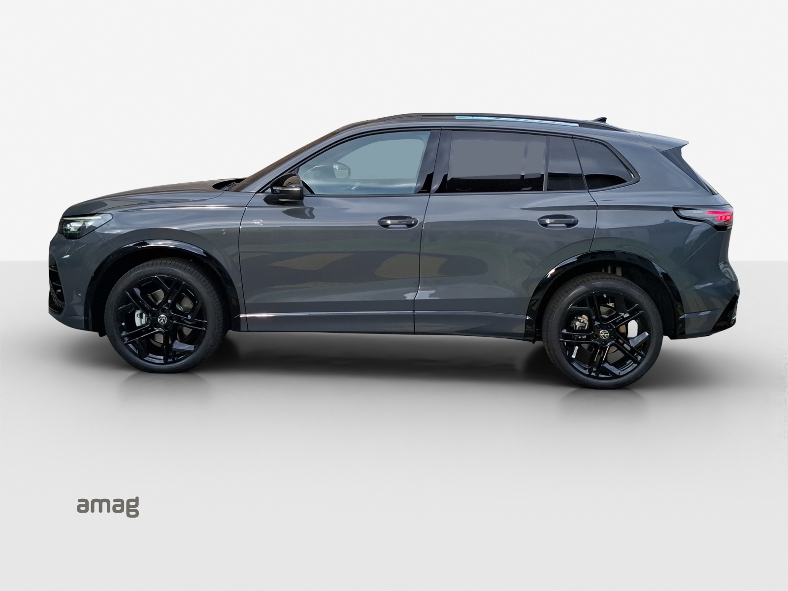 VW Tiguan 2.0 TSI DSG R-Line United 4Motion-showroom-element-1
