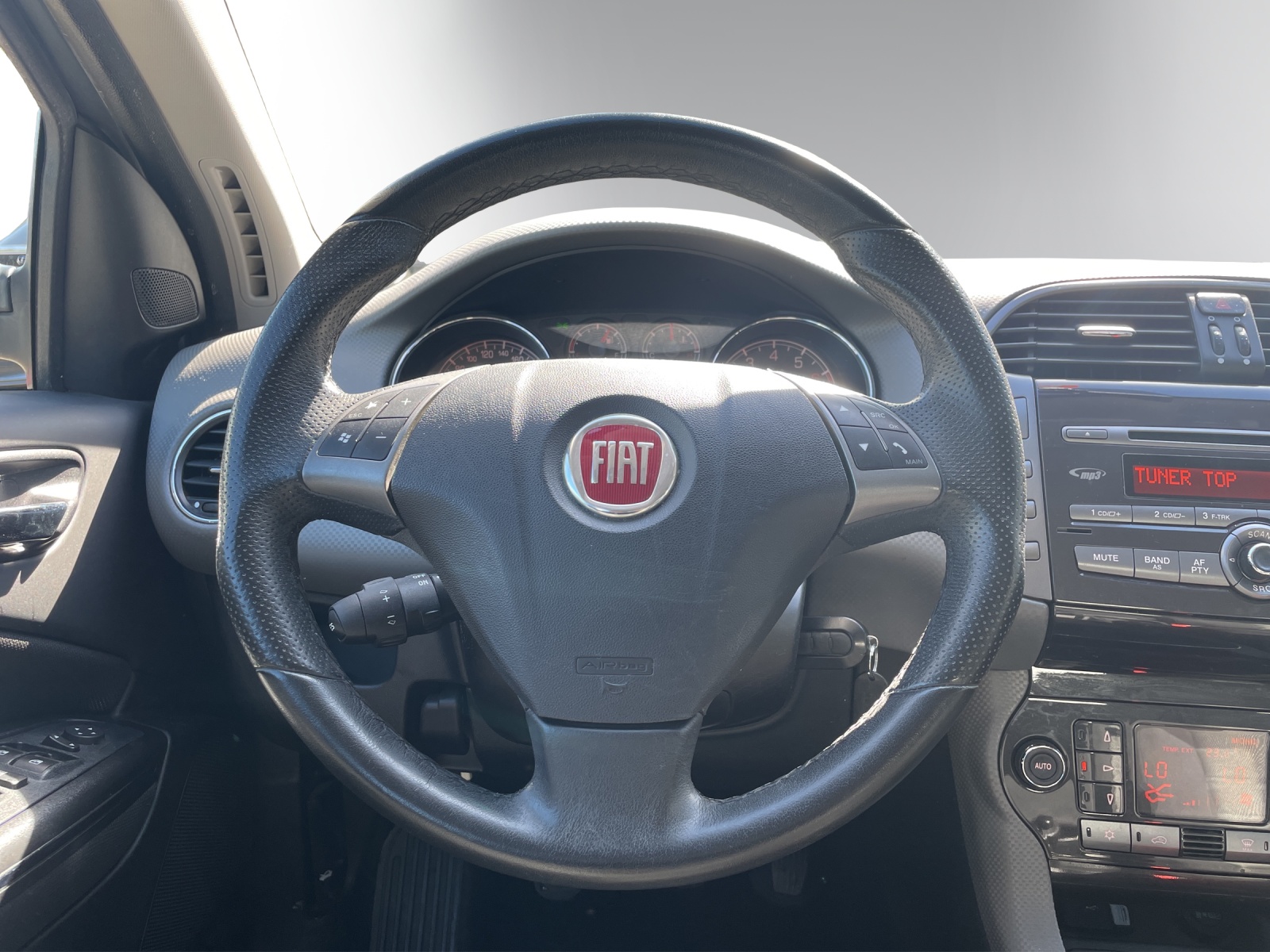 FIAT BRAVO 1.4 16V TURBO EASY – KOMPAKTER ALLROUNDER MIT KOMFORT & AUSSTATTUNG-image-11