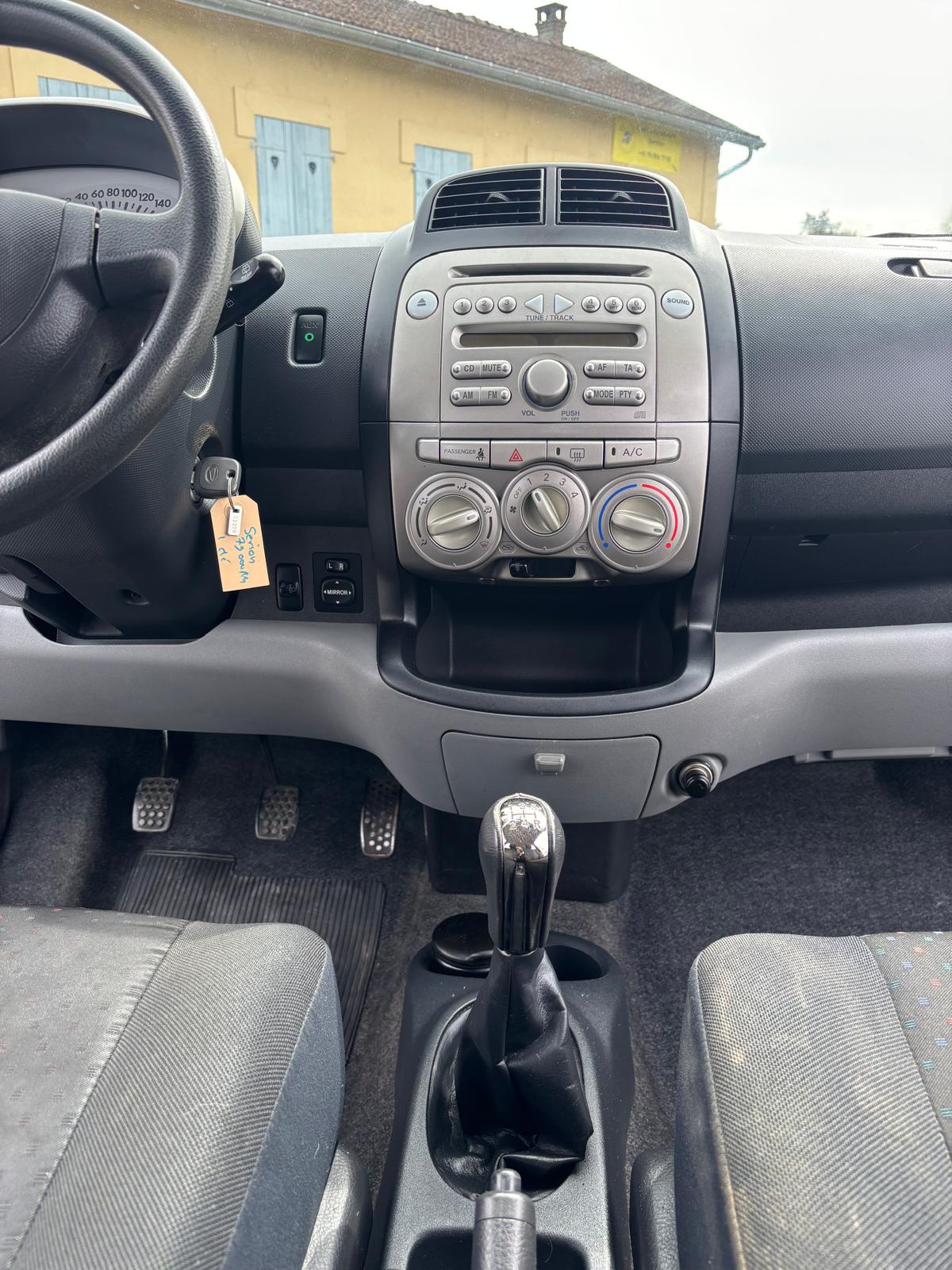 DAIHATSU Sirion 1.0 eco-top-image-8