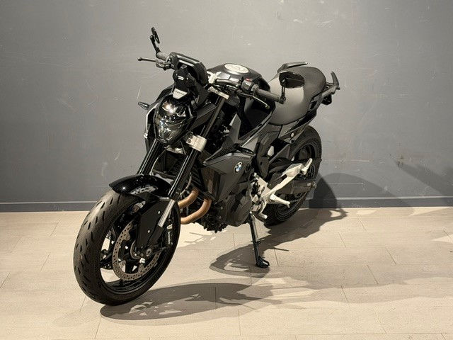 BMW F 900 R A2 (35kW)-showroom-element-2