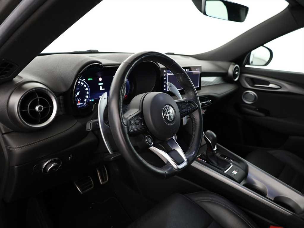 ALFA ROMEO Tonale 1.5 48V Hybrid Veloce Pack Premium-image-6