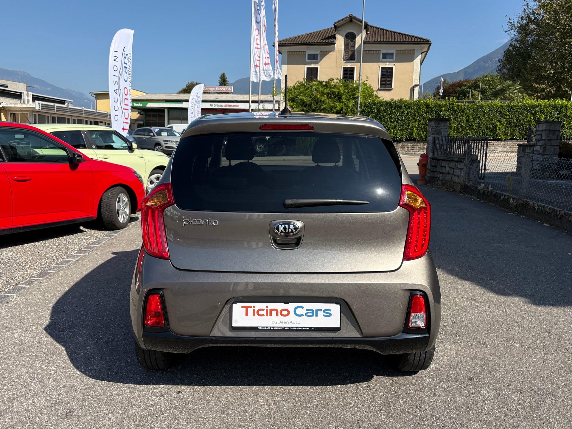 KIA Picanto 1.2 CVVT Swiss Champion Automatic-image-6