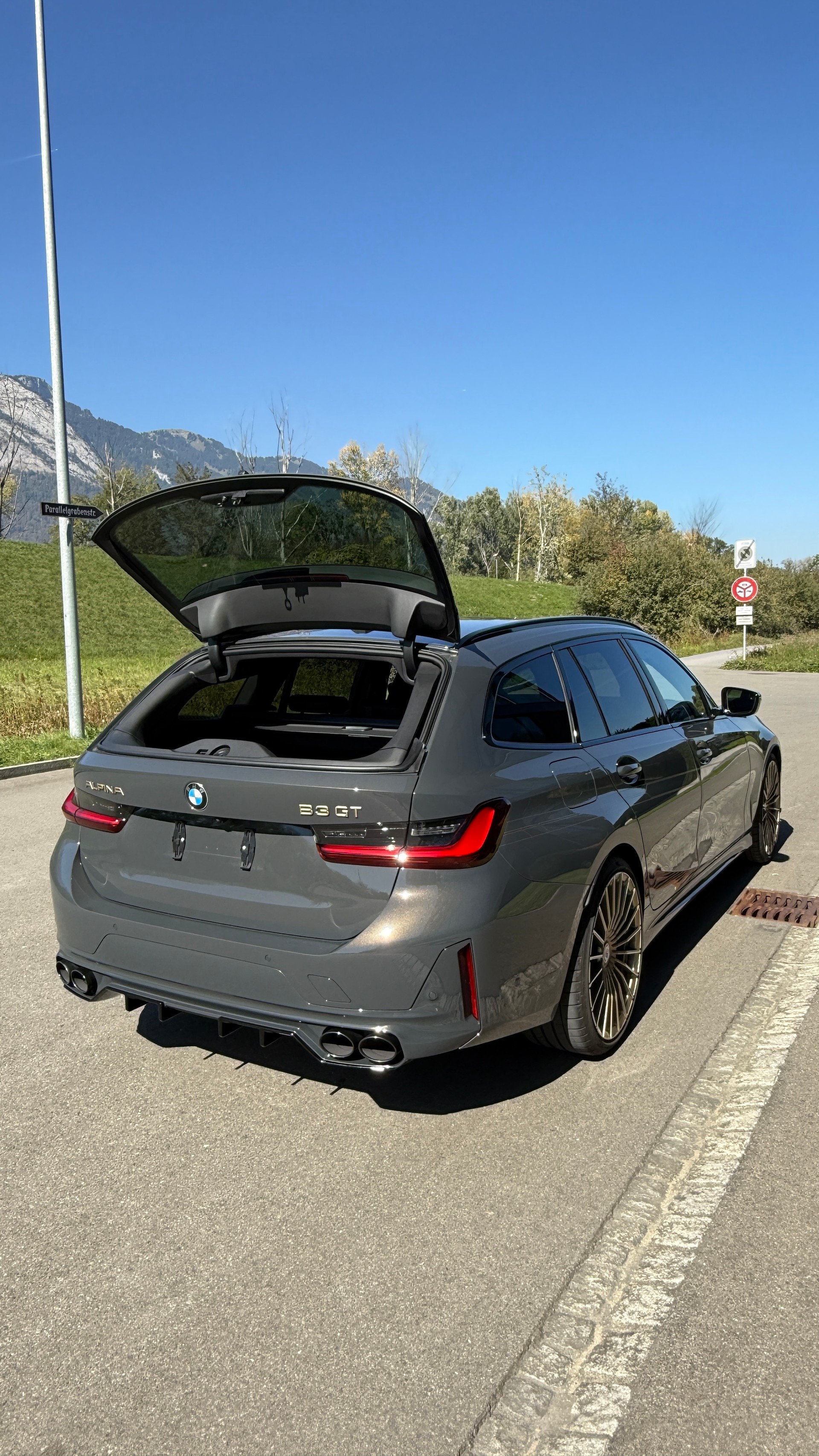 BMW-ALPINA 3.0 Biturbo GT 4x4-image-8