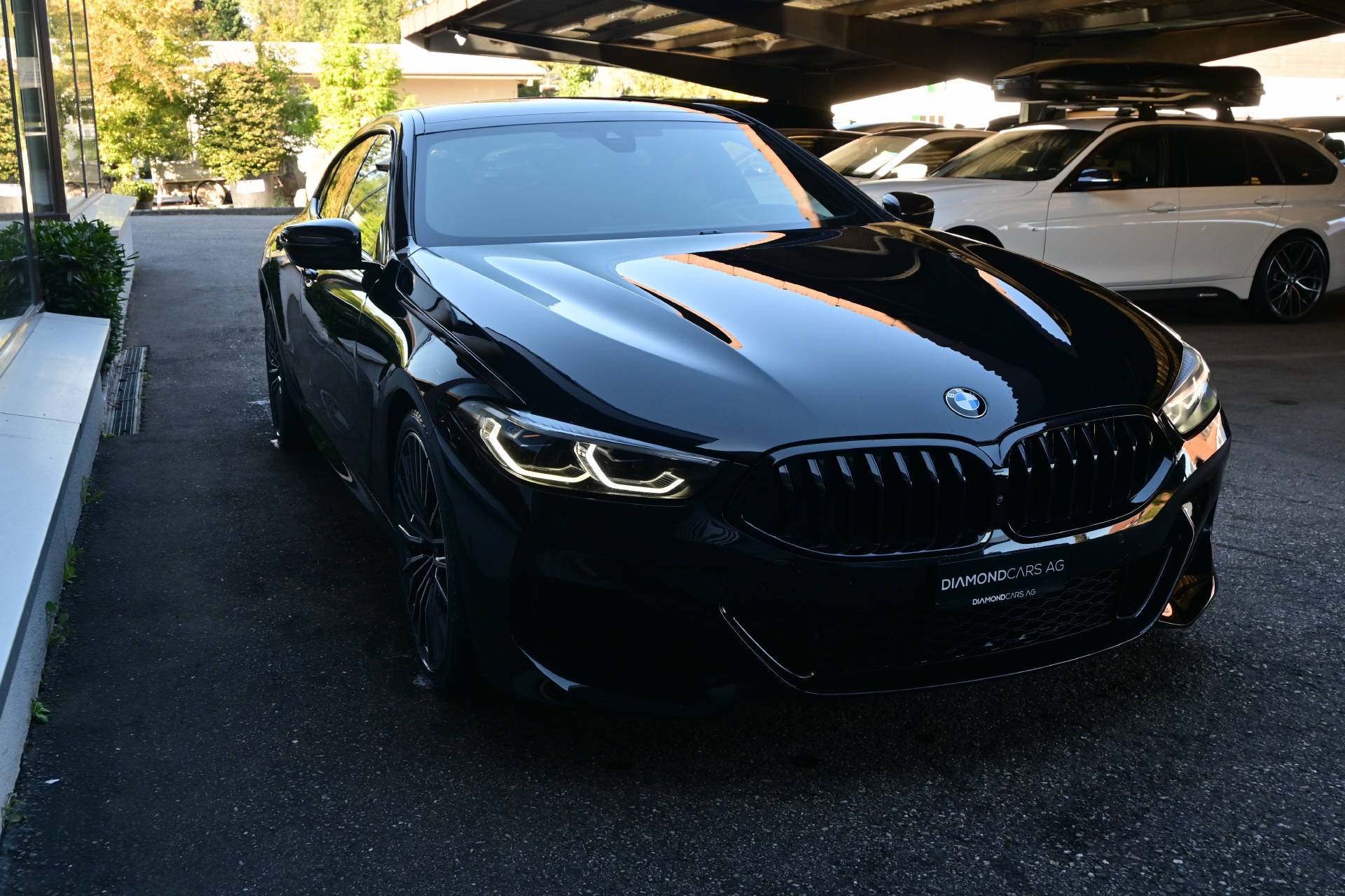 BMW 840i xDrive Gran Coupé *M-Sportpaket*HUD*H&K*Pano*All Black*-image-2