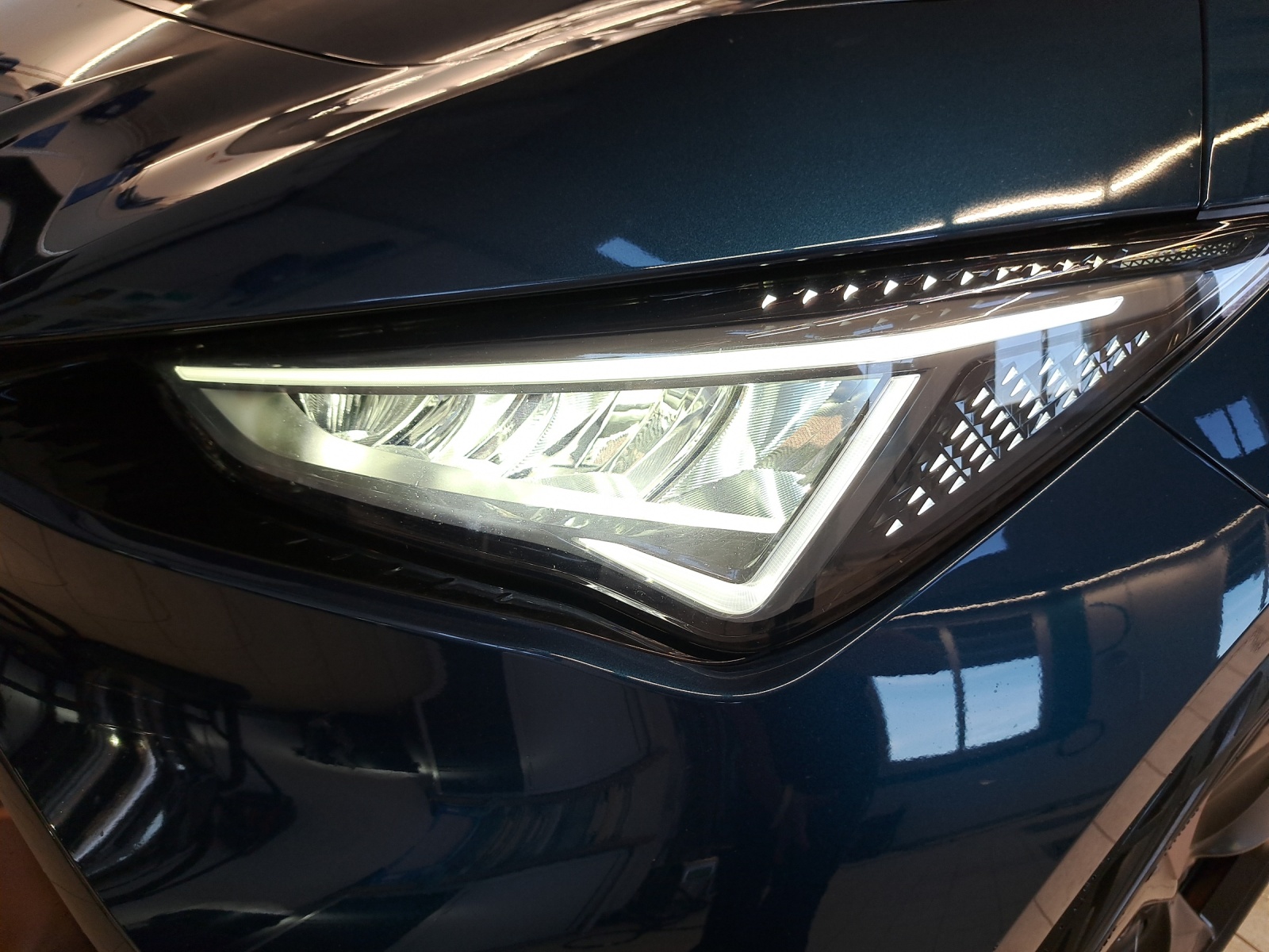 CUPRA Born 58 kWh-image-17