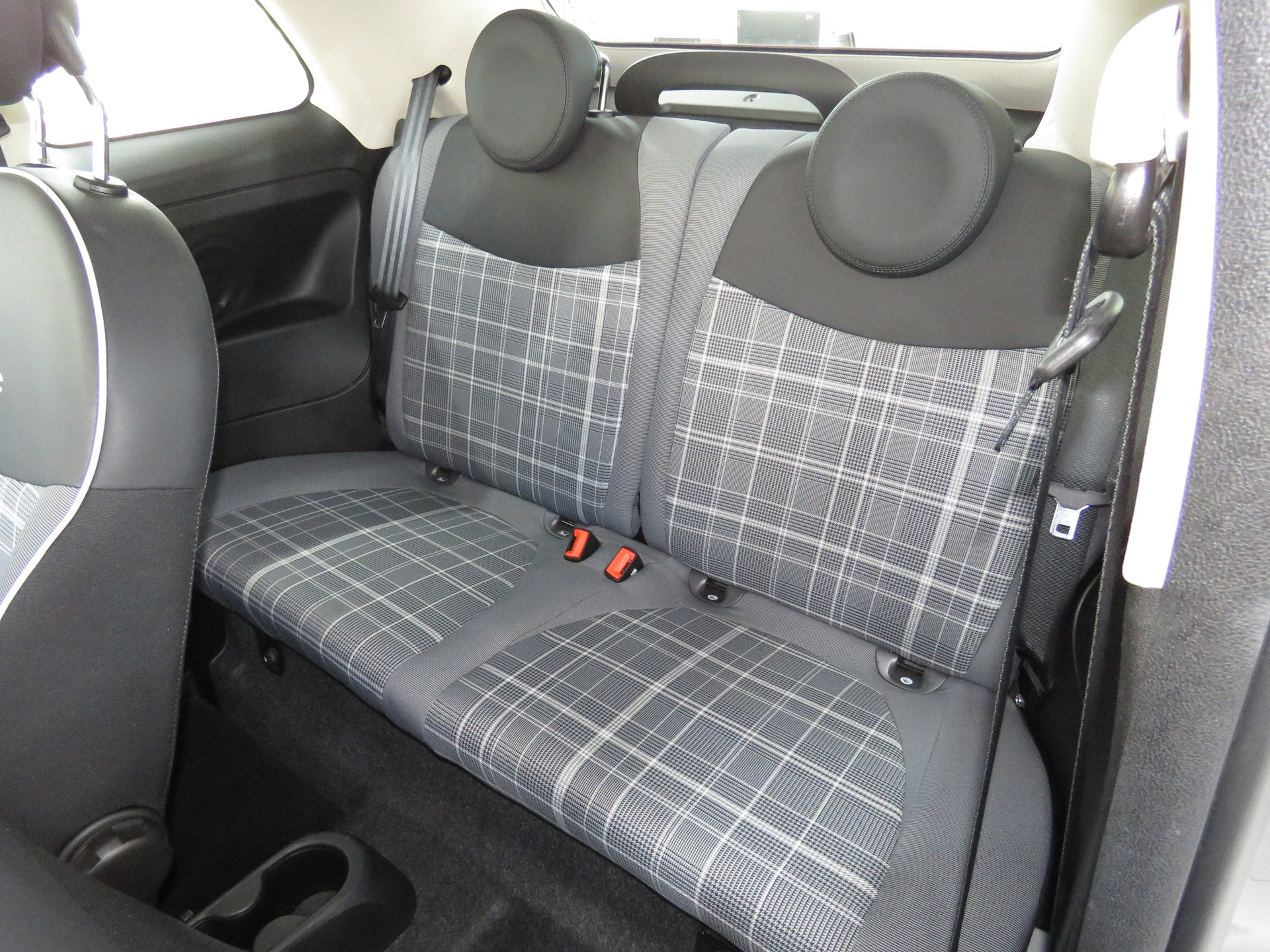 FIAT 500C 0.9 Twinair Turbo Lounge-image-8
