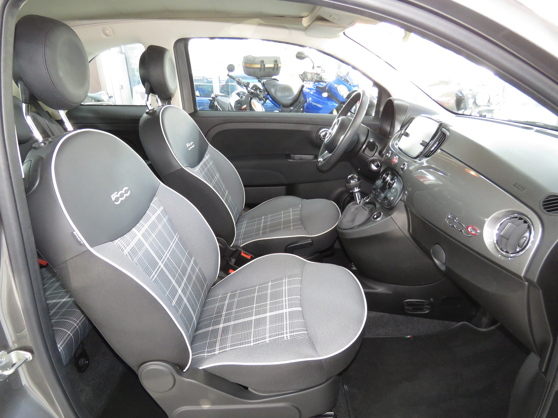 FIAT 500C 0.9 Twinair Turbo Lounge-image-11