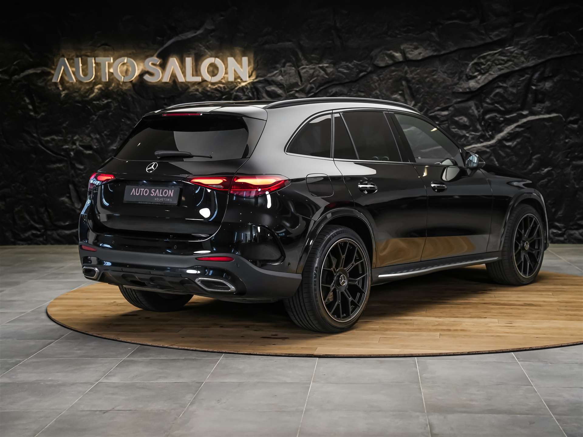 MERCEDES-BENZ GLC 300 d 4Matic 9G-Tronic *ALL BLACK*21" Felgen*Digital LIGHT*AHK*-image-5