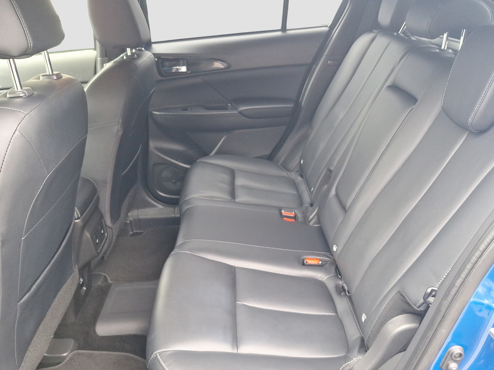 MITSUBISHI Eclipse Cross 2.4 PHEV Invite 4x4-image-10