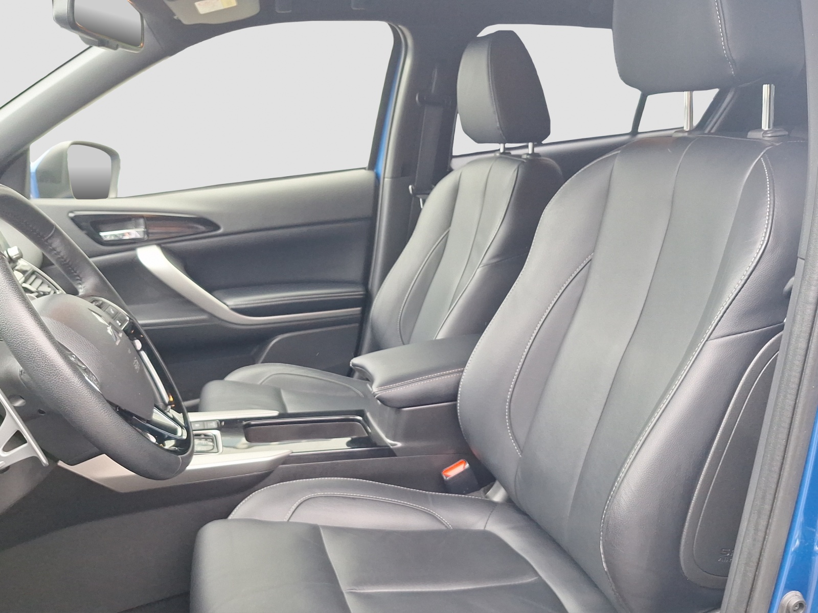 MITSUBISHI Eclipse Cross 2.4 PHEV Invite 4x4-image-9