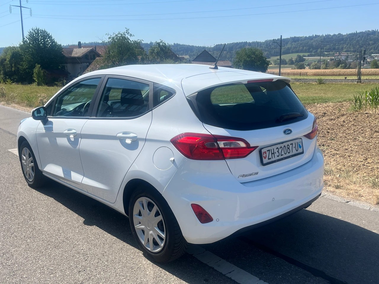 FORD Fiesta 1.5 TDCi Business-image-4