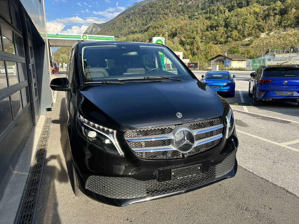 MERCEDES-BENZ V 250 d Avantgarde long Van-image-2