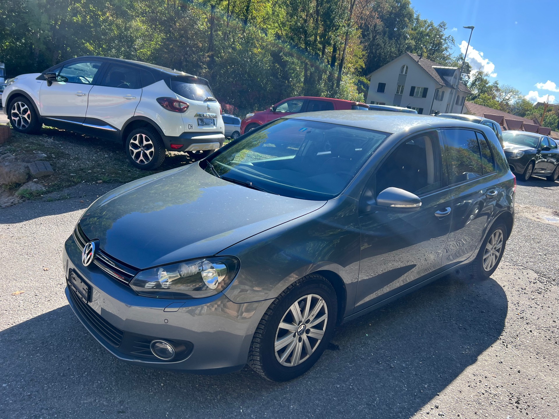 VW Golf 1.2 TSI BlueMotion Technology Team DSG-image-2