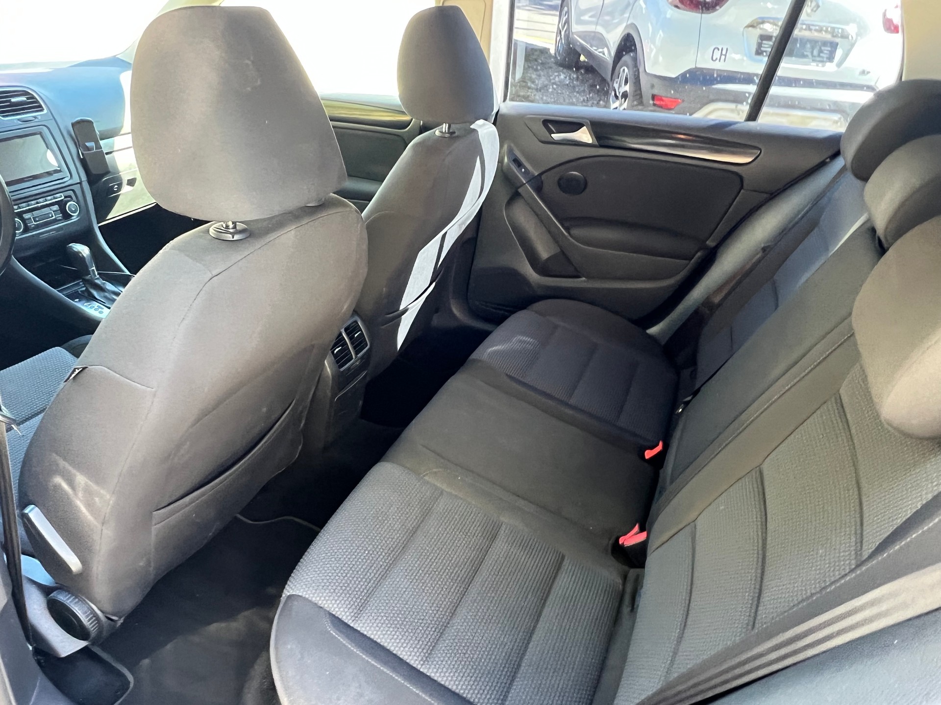 VW Golf 1.2 TSI BlueMotion Technology Team DSG-image-12