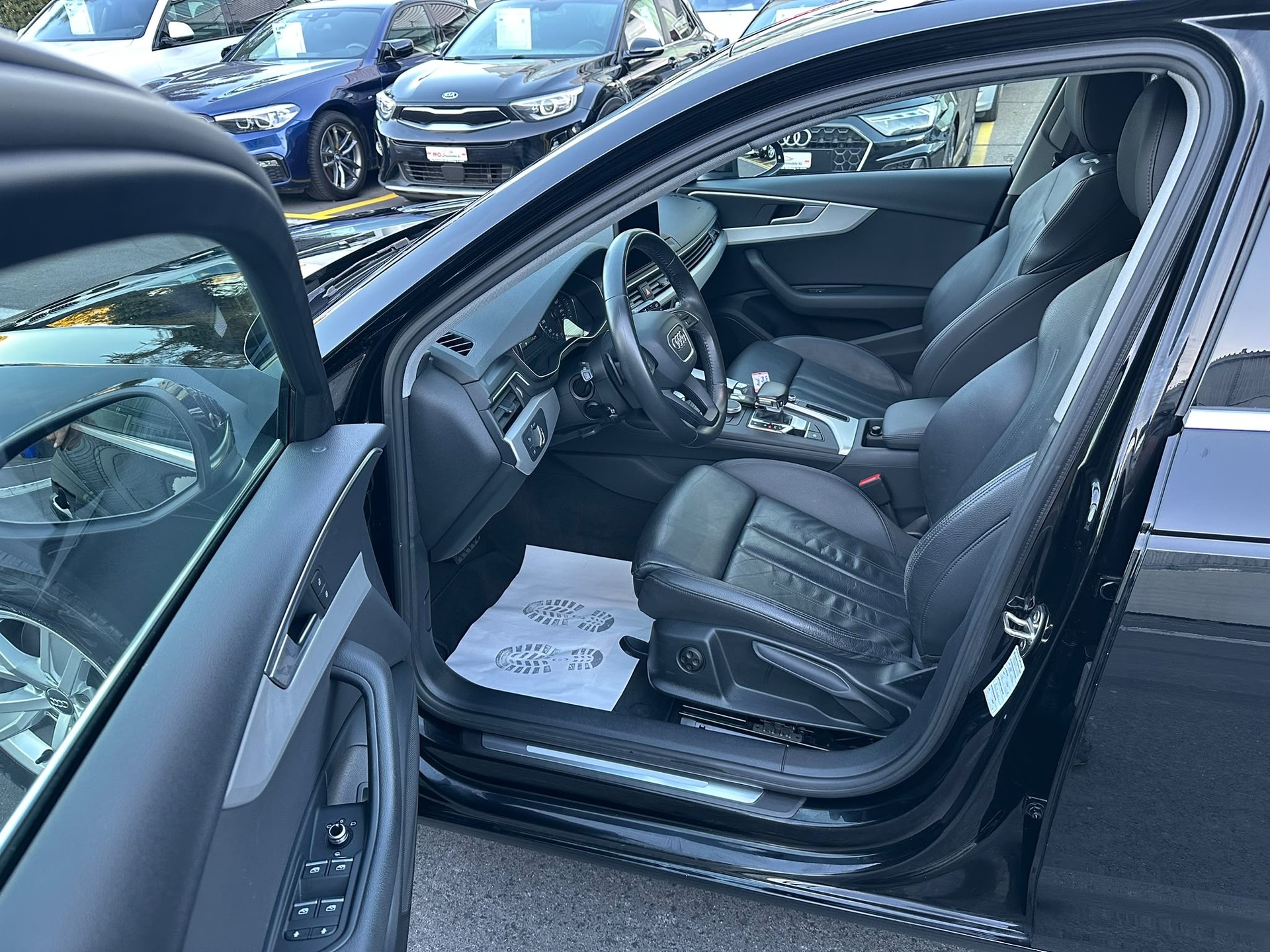 AUDI A4 Avant 35 TDI S-tronic-image-8