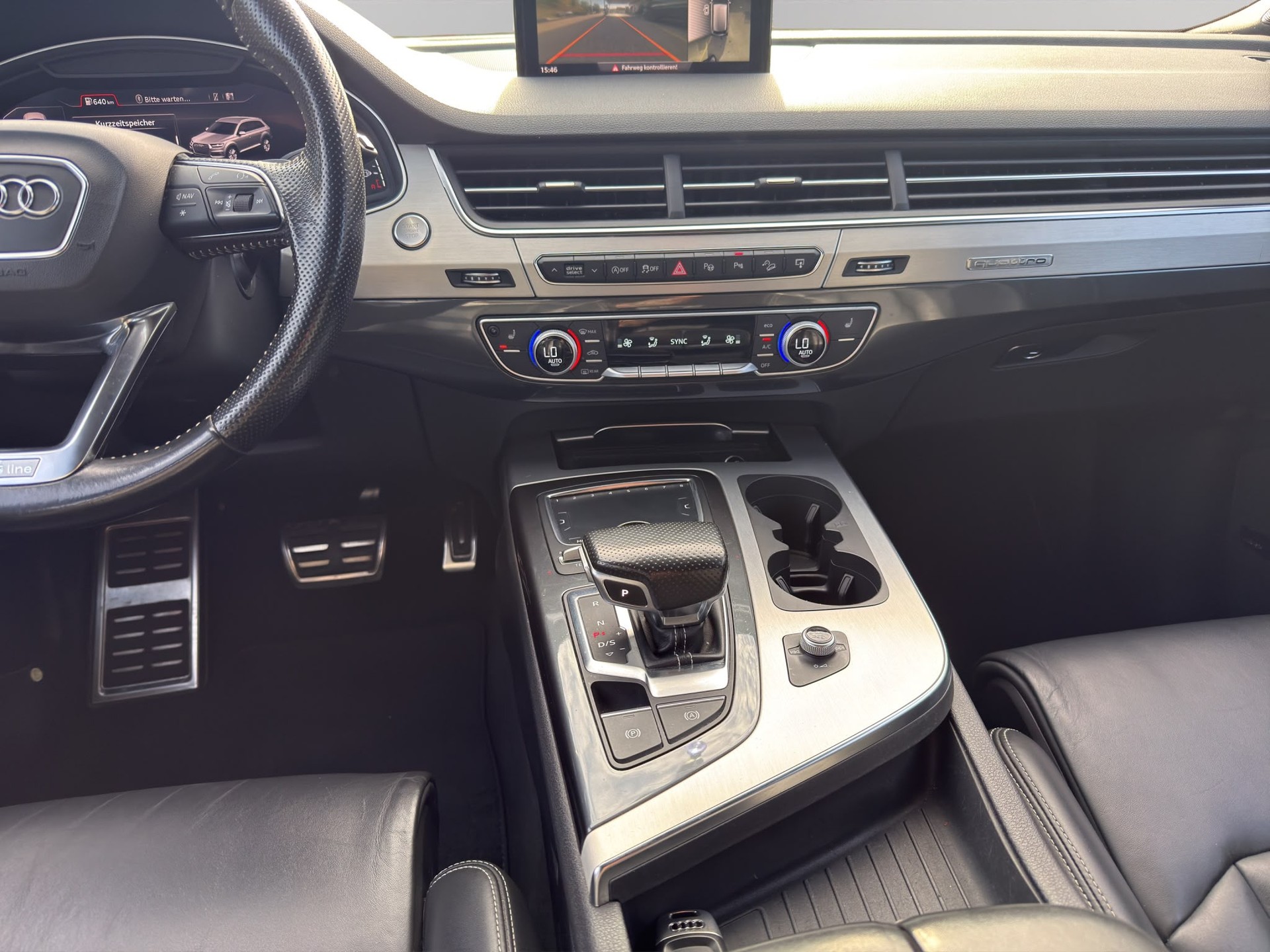 AUDI Q7 3.0 TDI quattro tiptronic-image-12