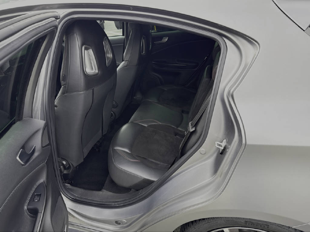 ALFA ROMEO Giulietta 1750 TBi Veloce TCT-image-11