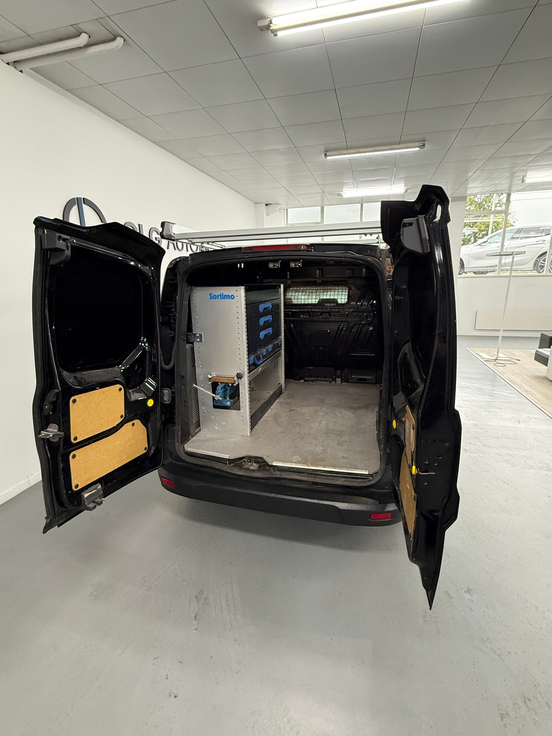 FORD Transit Connect Van T220 1.5 EcoBlue Trend-image-12