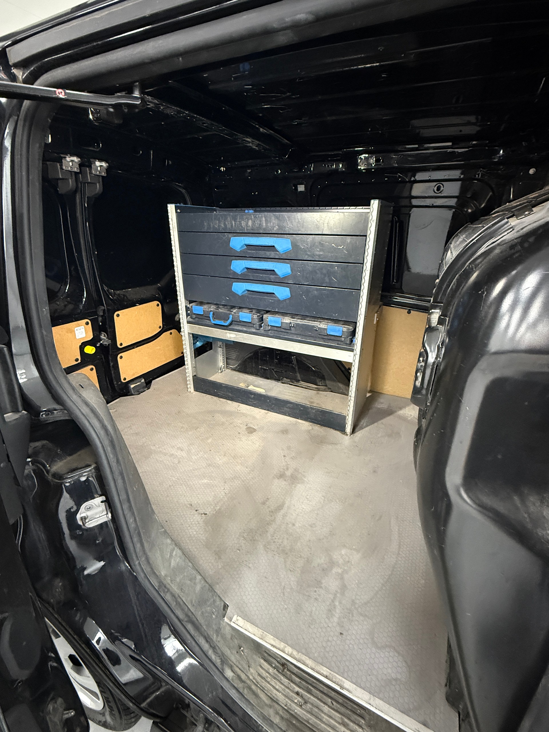 FORD Transit Connect Van T220 1.5 EcoBlue Trend-image-13