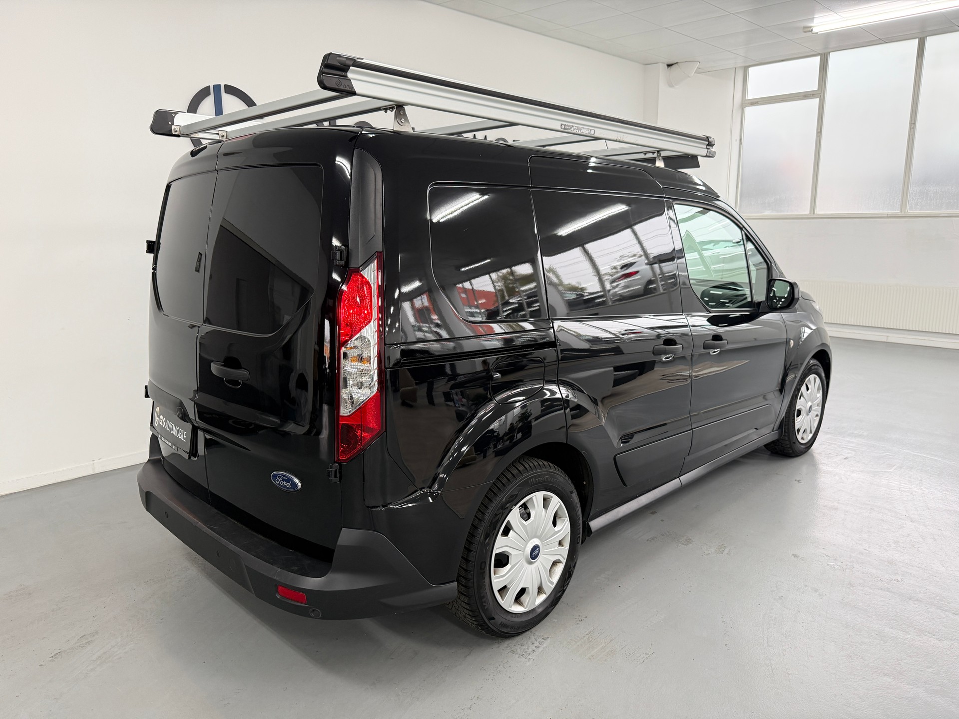 FORD Transit Connect Van T220 1.5 EcoBlue Trend-image-3