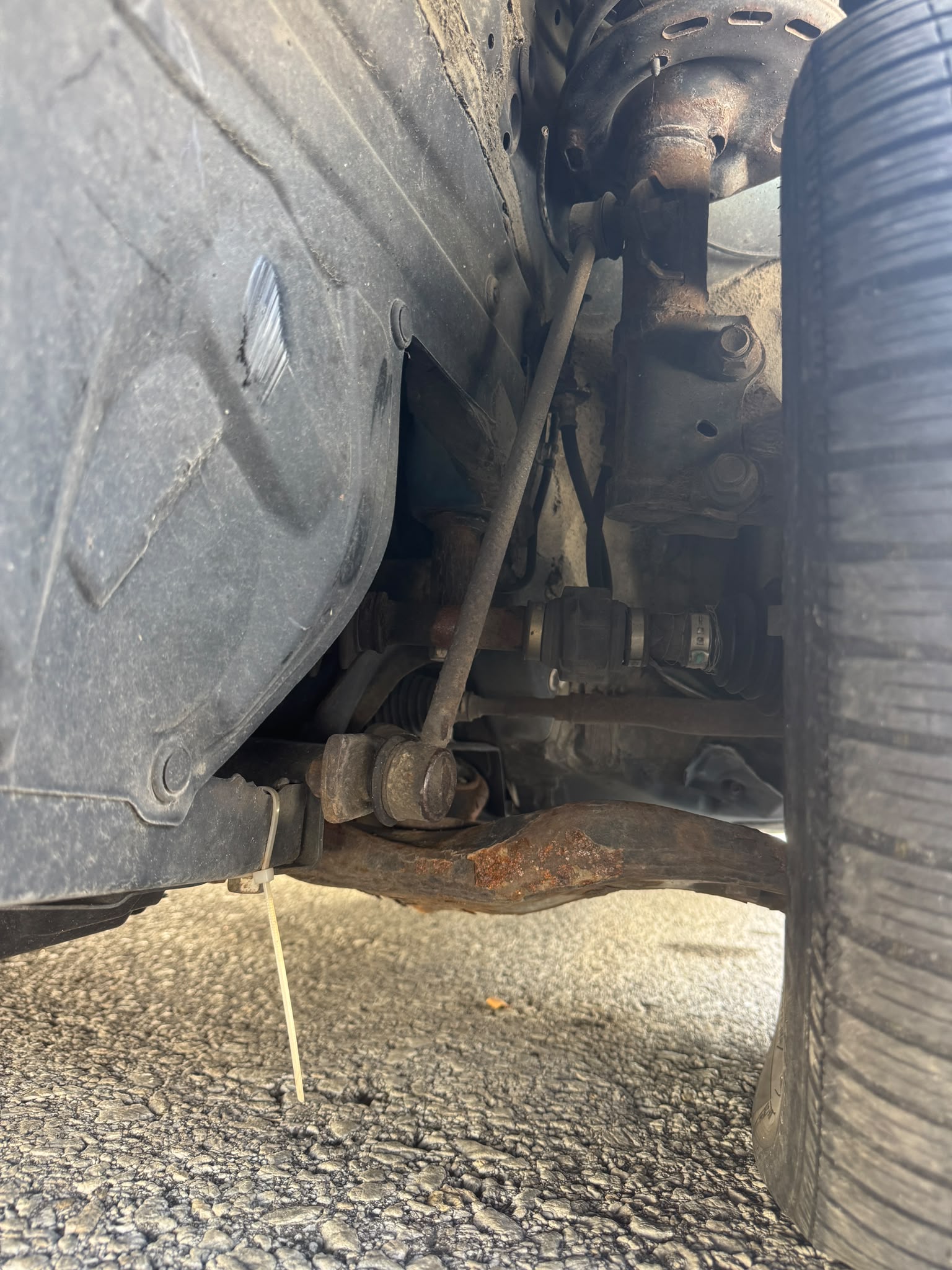 TOYOTA Auris 1.8 16V HSD Linea Sol-image-13