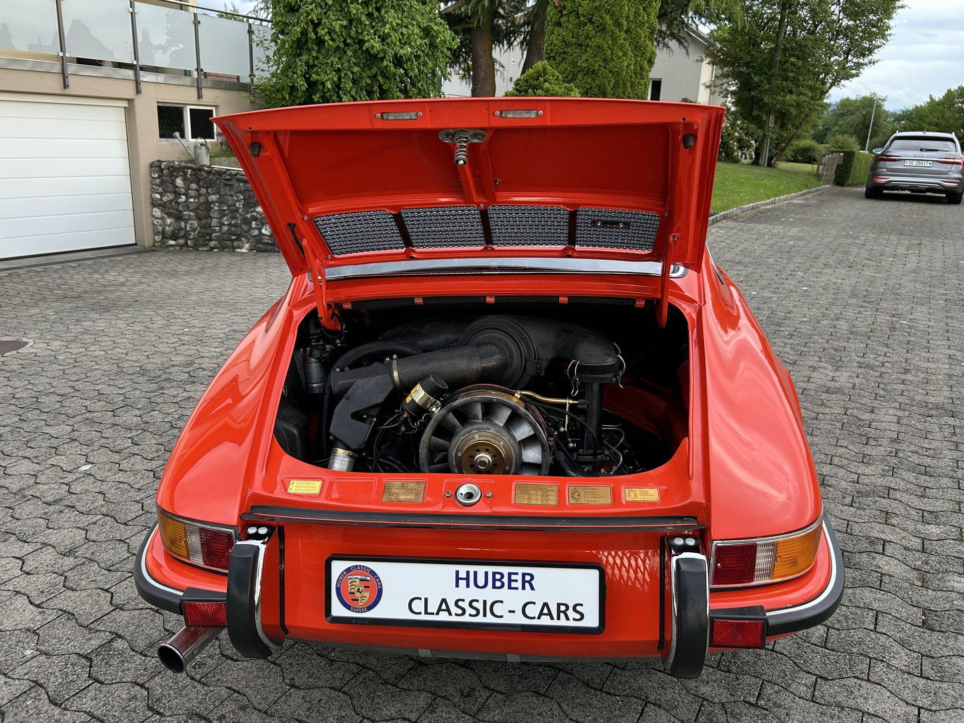 PORSCHE 2,4 S Coupé ( Oelklappe)-image-11