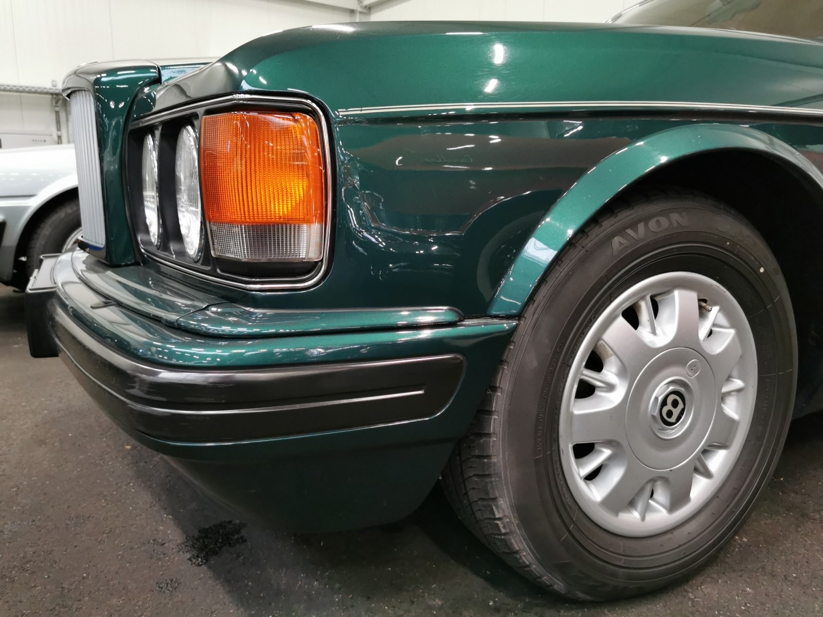 BENTLEY Brooklands-image-12