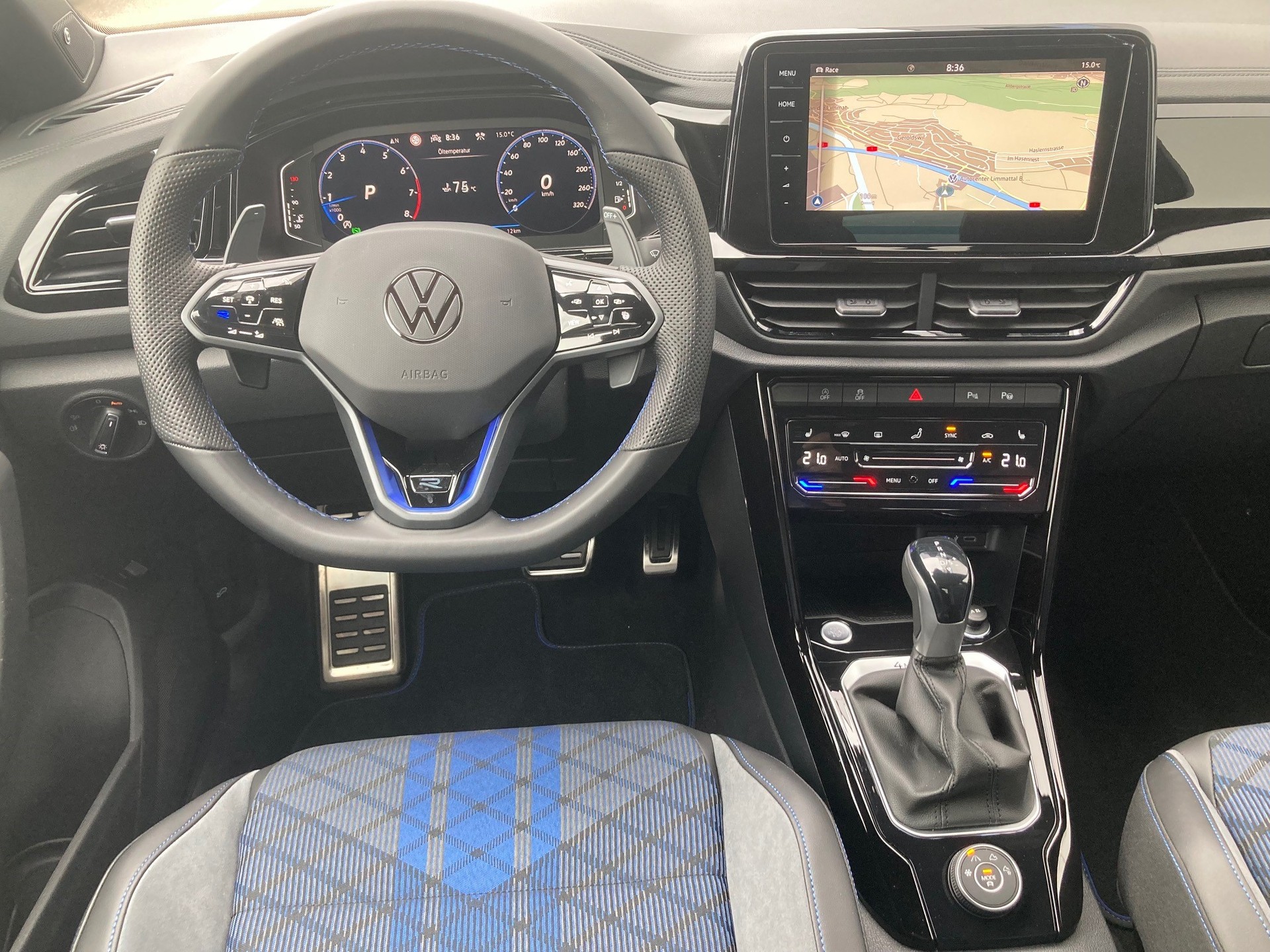 VW T-Roc 2.0 TSI R DSG 4Motion-image-9