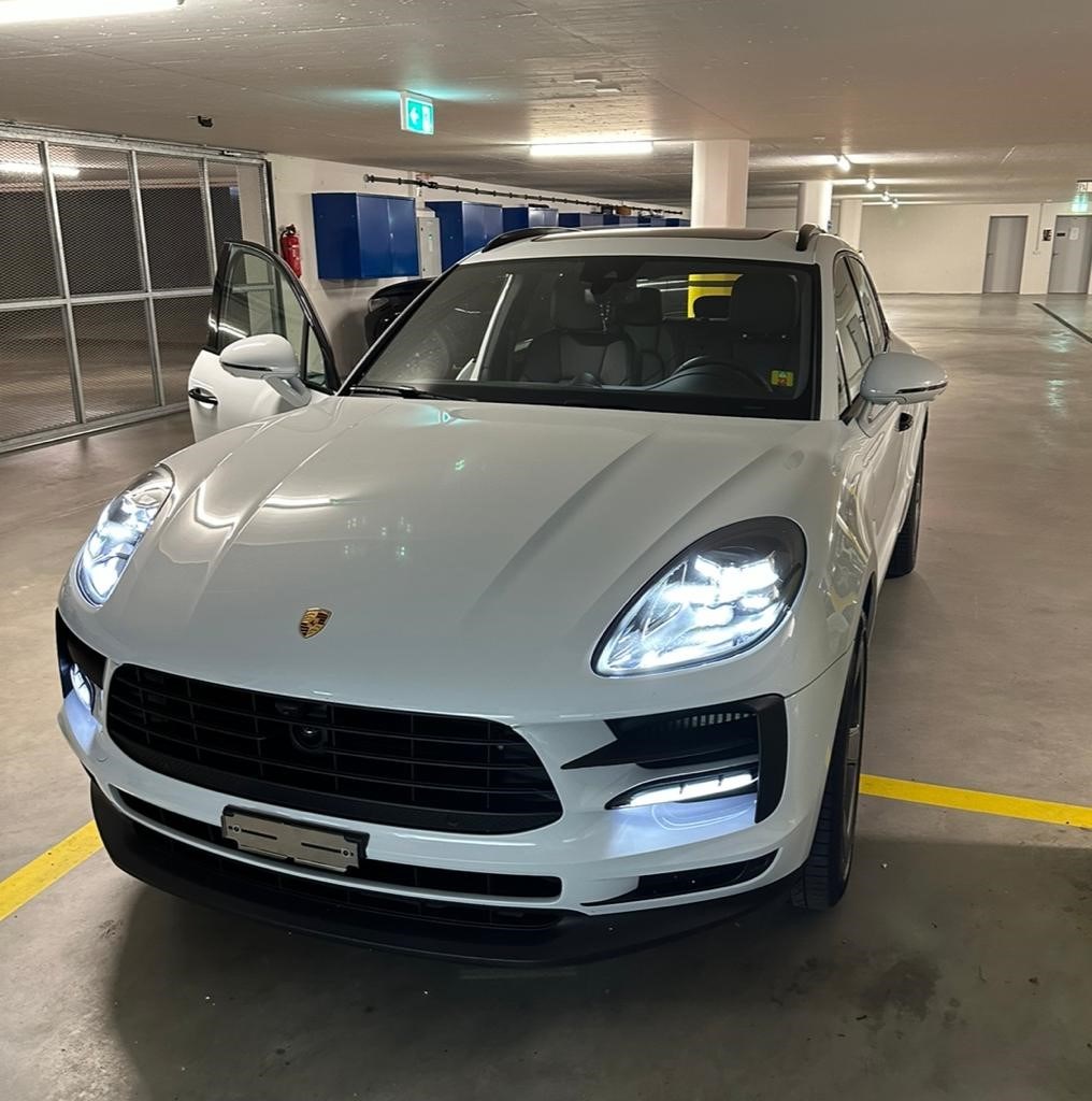 PORSCHE Macan S PDK-image-8