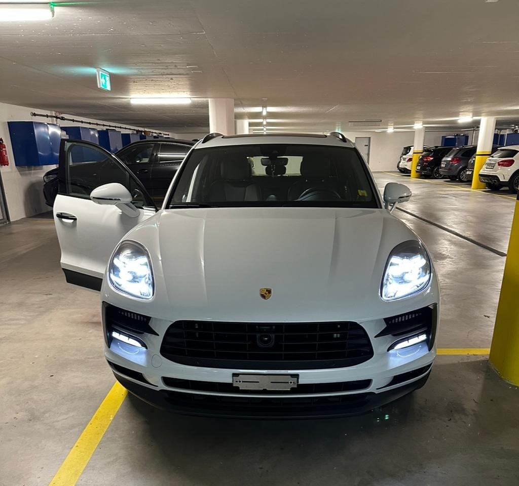 PORSCHE Macan S PDK-image-7