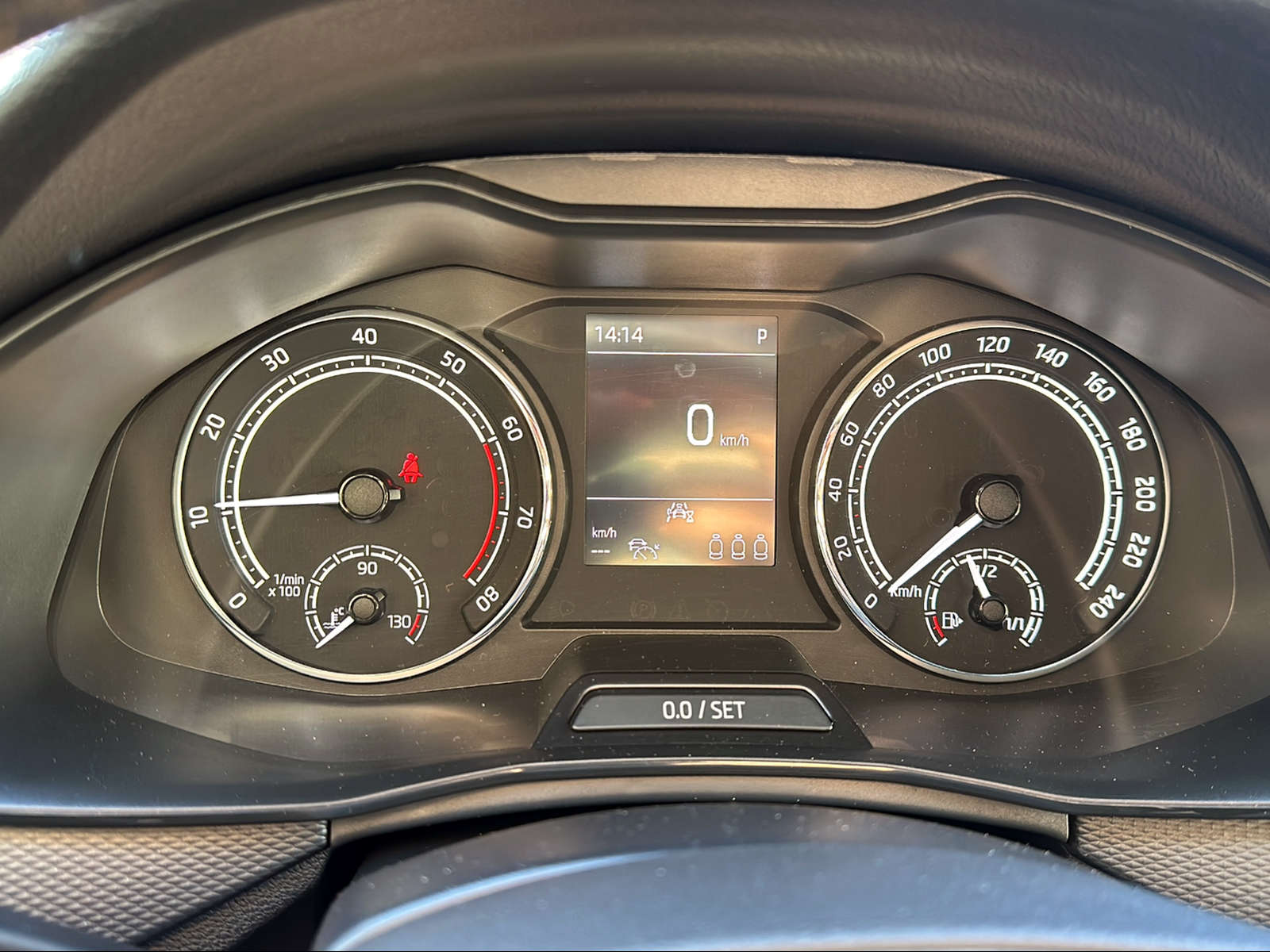 SKODA Kamiq 1.0 TSI Ambition DSG-image-12