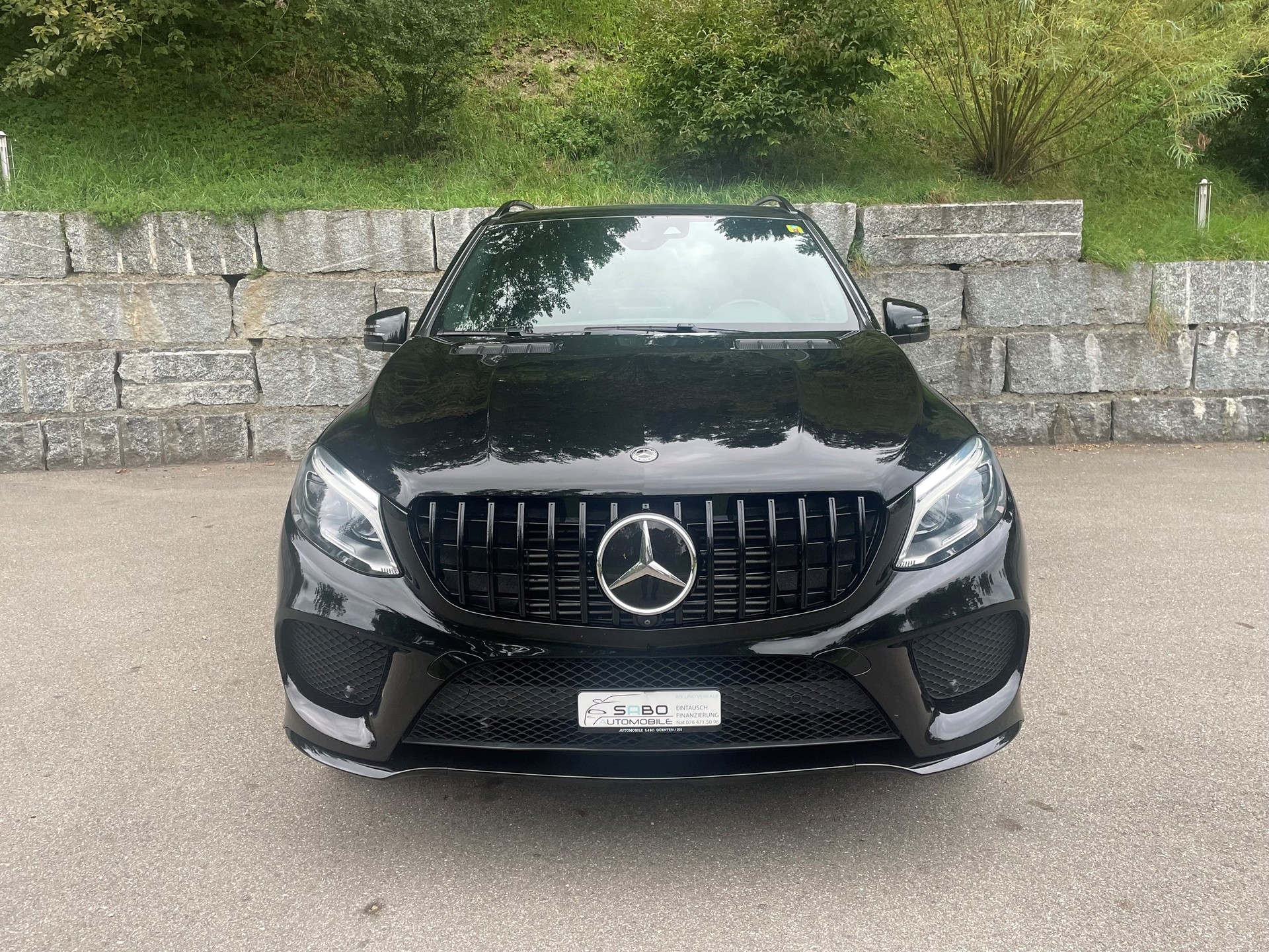 MERCEDES-BENZ GLE 350 d 4Matic AMG-Line 9G-Tronic-image-12