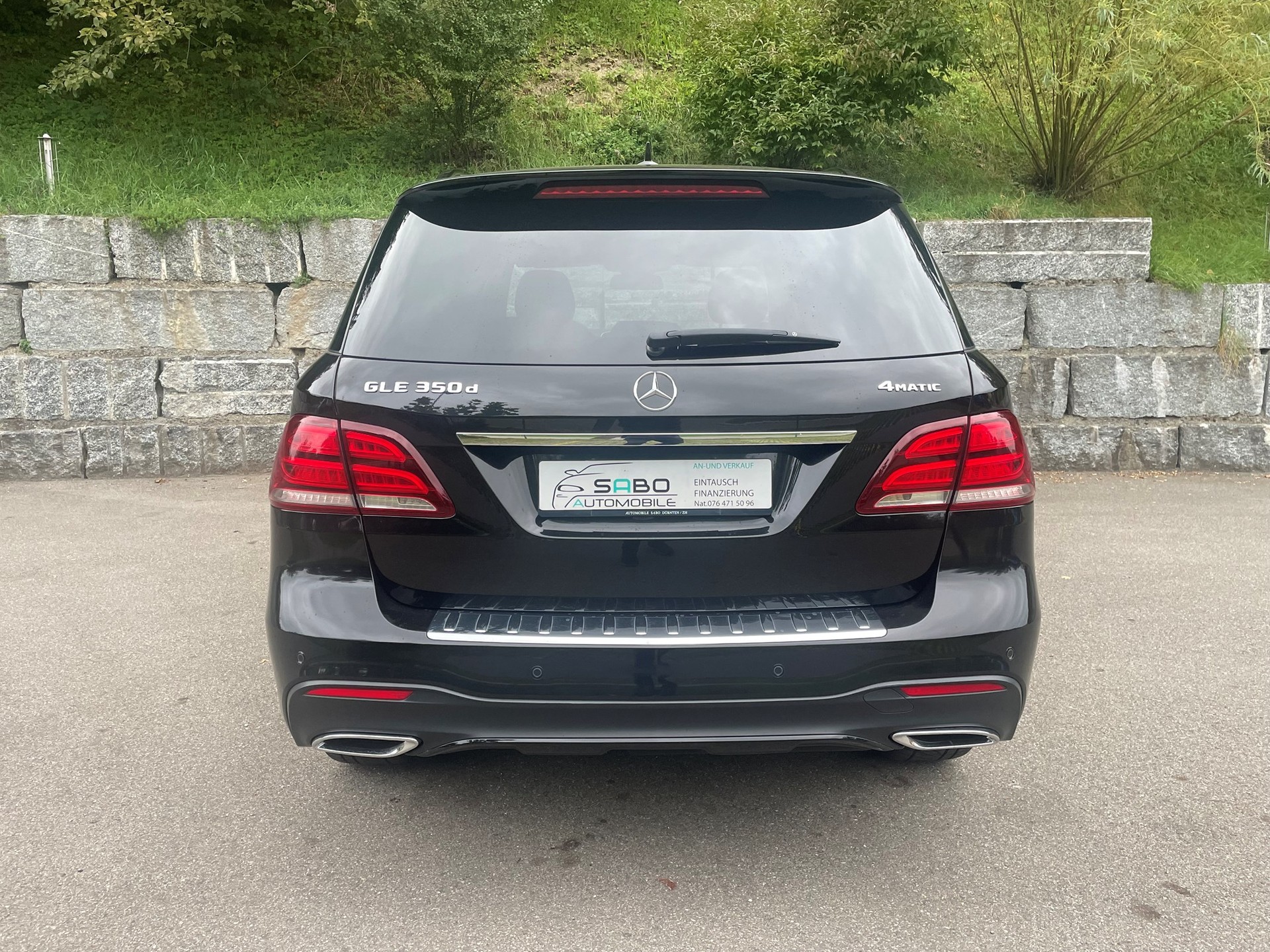 MERCEDES-BENZ GLE 350 d 4Matic AMG-Line 9G-Tronic-image-11