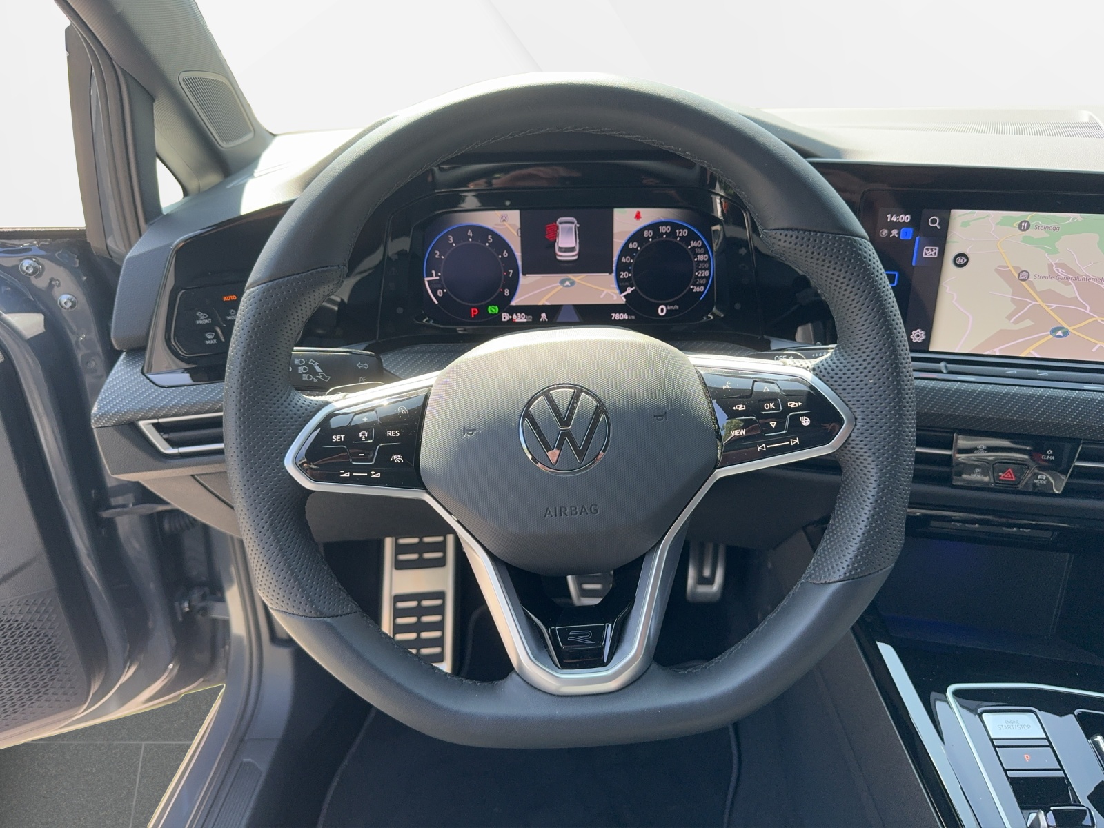 VW Golf Variant 2.0 TSI R-Line DSG 4Motion-image-12