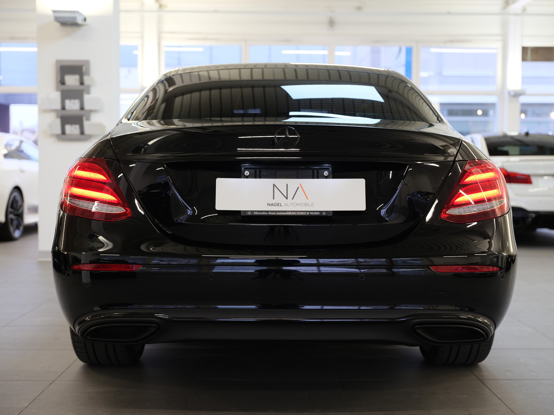MERCEDES-BENZ E 220 d Avantgarde 9G-Tronic-image-4