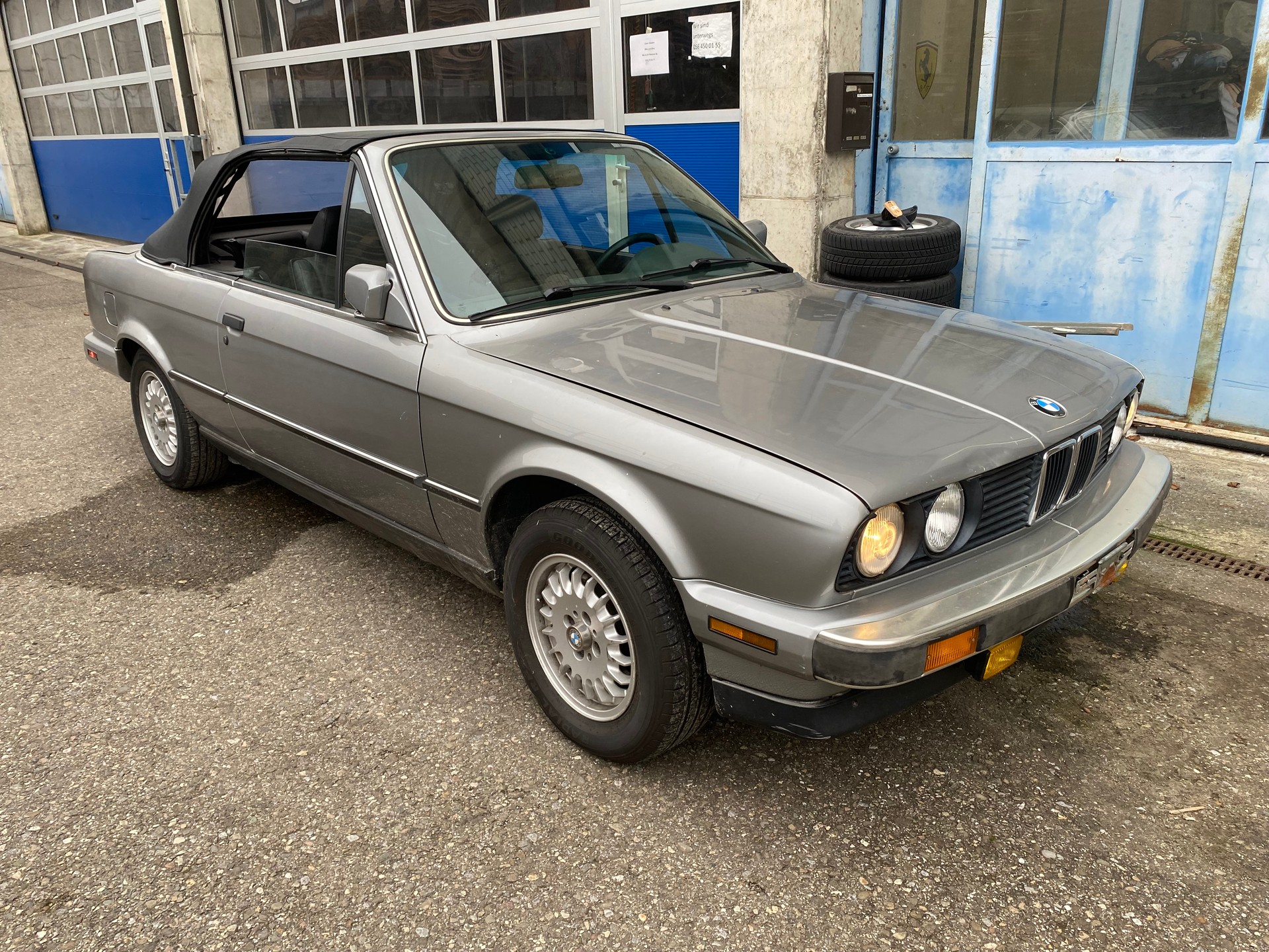 BMW 325-image-1
