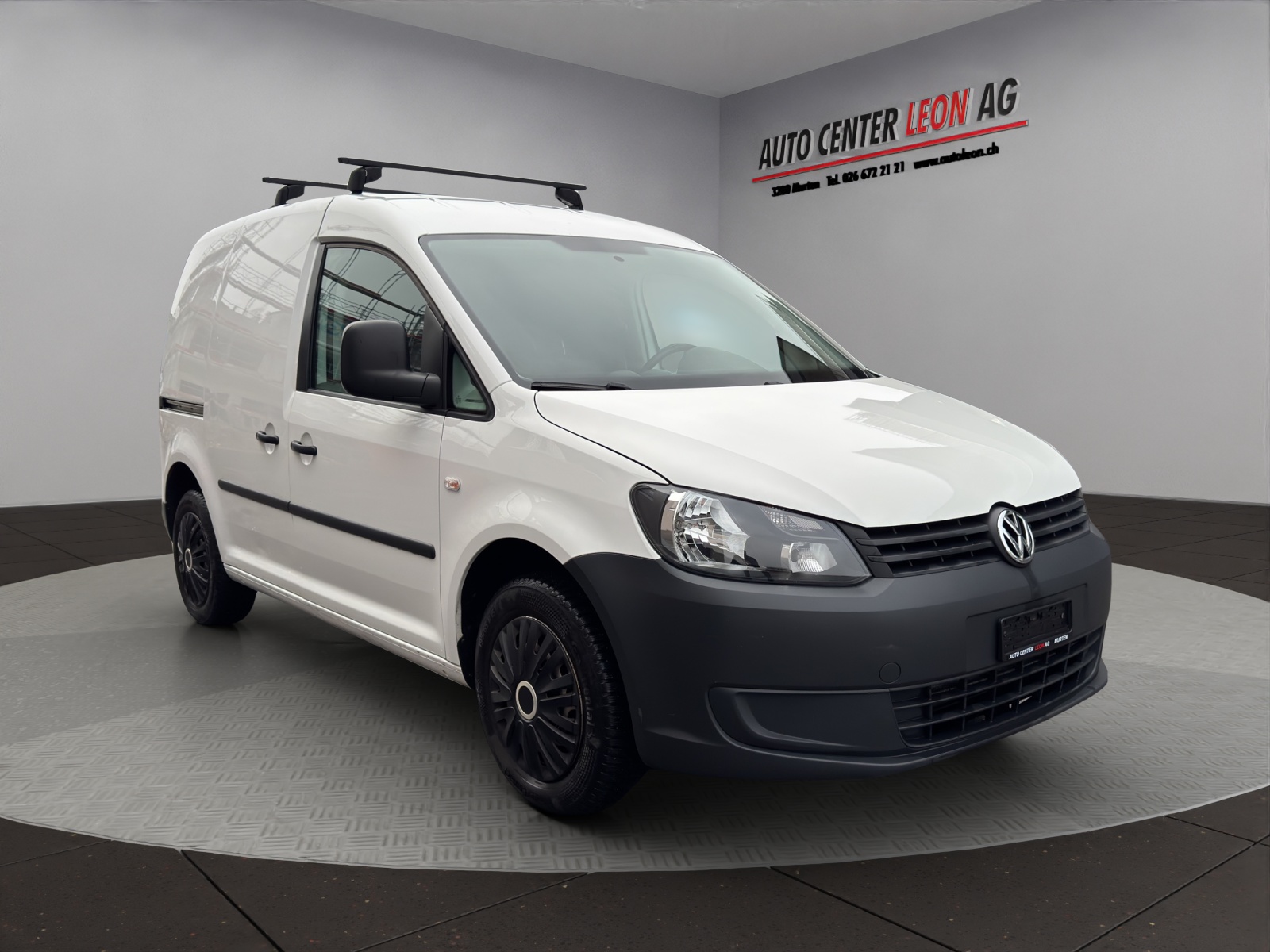 VW Caddy 1.6 TDI BlueMotion Technology-image-7