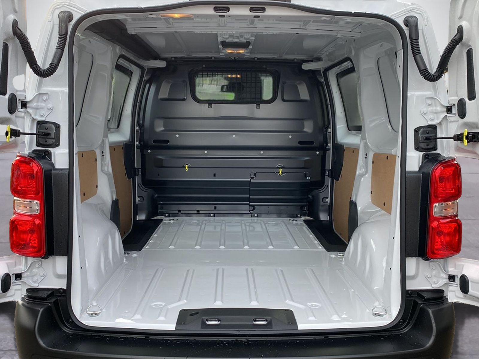 TOYOTA PROACE Van L1 2.0 D Comfort-image-5