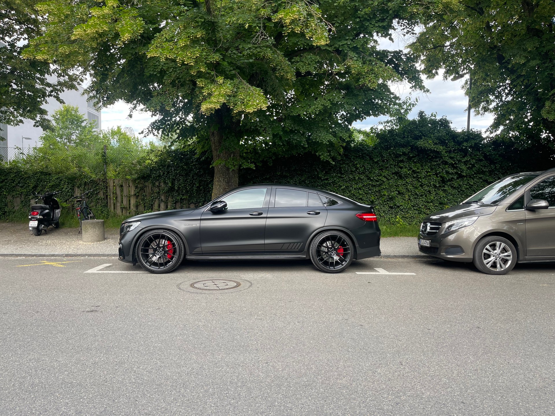MERCEDES-BENZ GLC Coupé 63 S AMG 4Matic+ 9G-Tronic-image-1