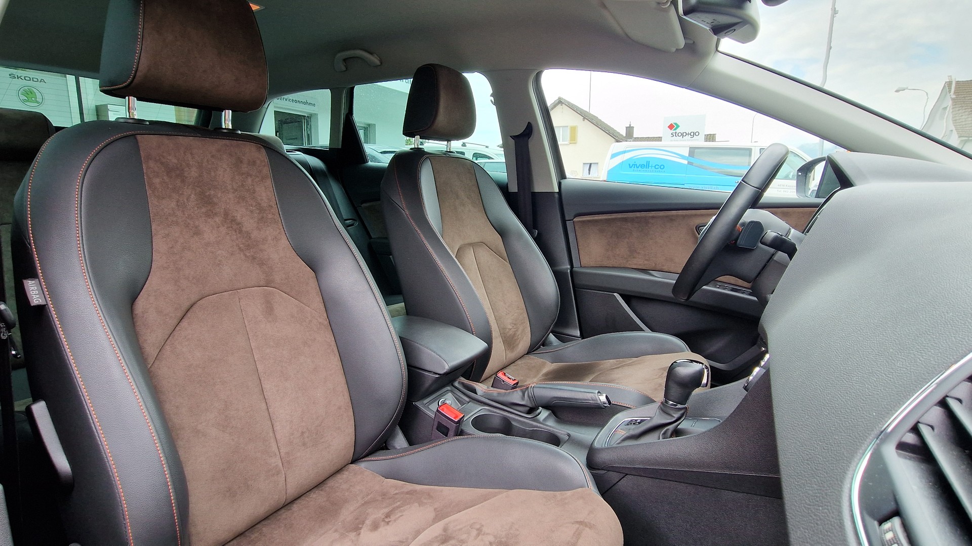 SEAT Leon ST 2.0 TDI X-Perience 4Drive DSG-image-7
