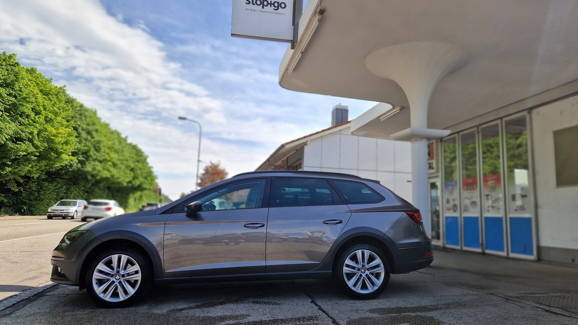 SEAT Leon ST 2.0 TDI X-Perience 4Drive DSG-image-1