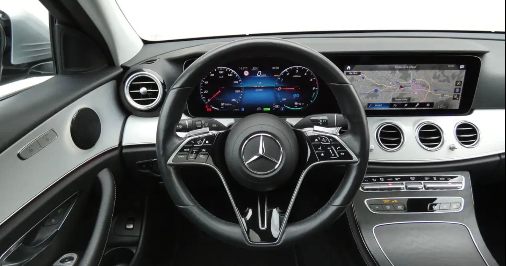 MERCEDES-BENZ E 200 Avantgarde 4 Matic 9G-Tronic-image-1