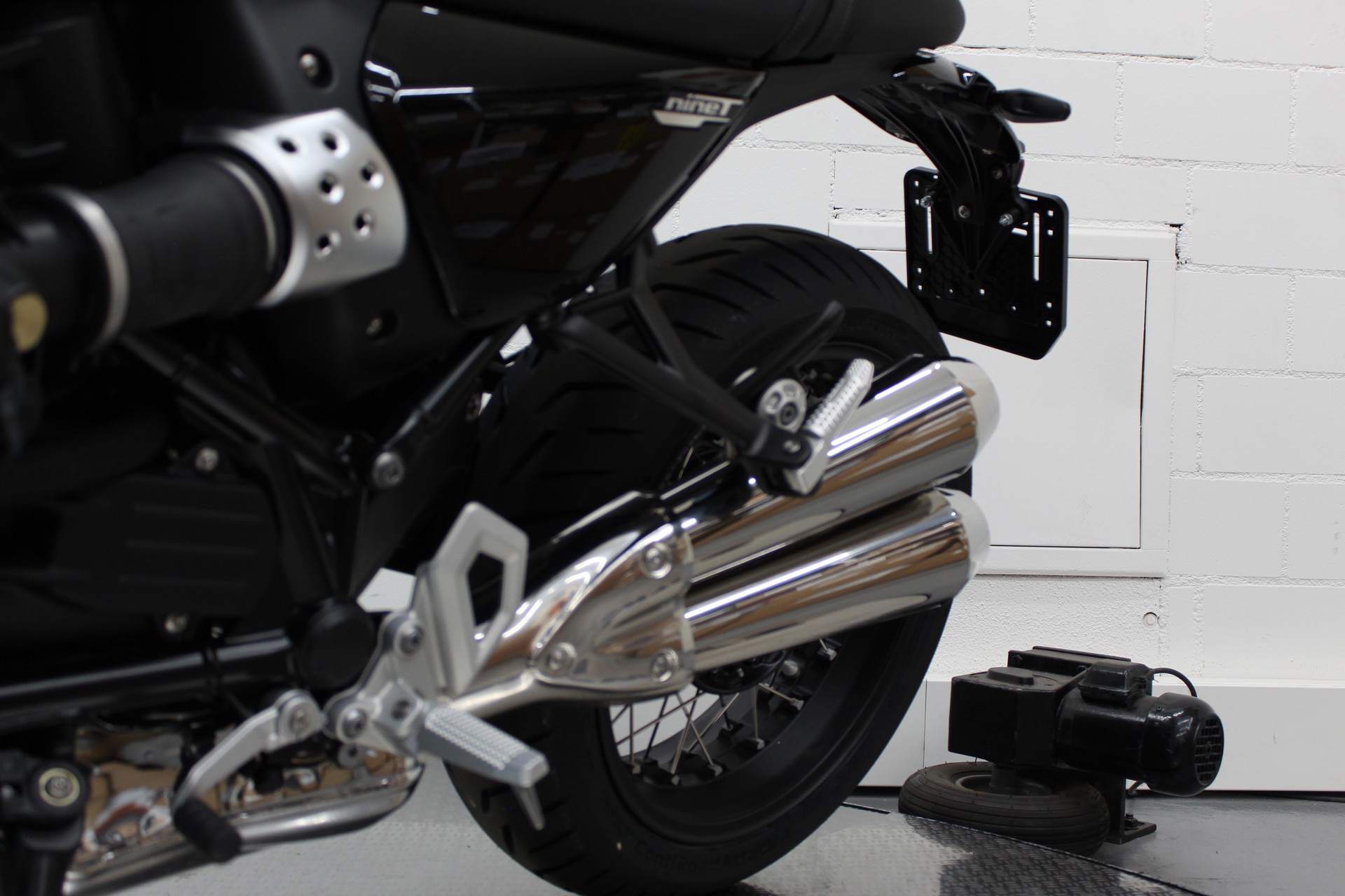 BMW R 12 nineT A2-image-7