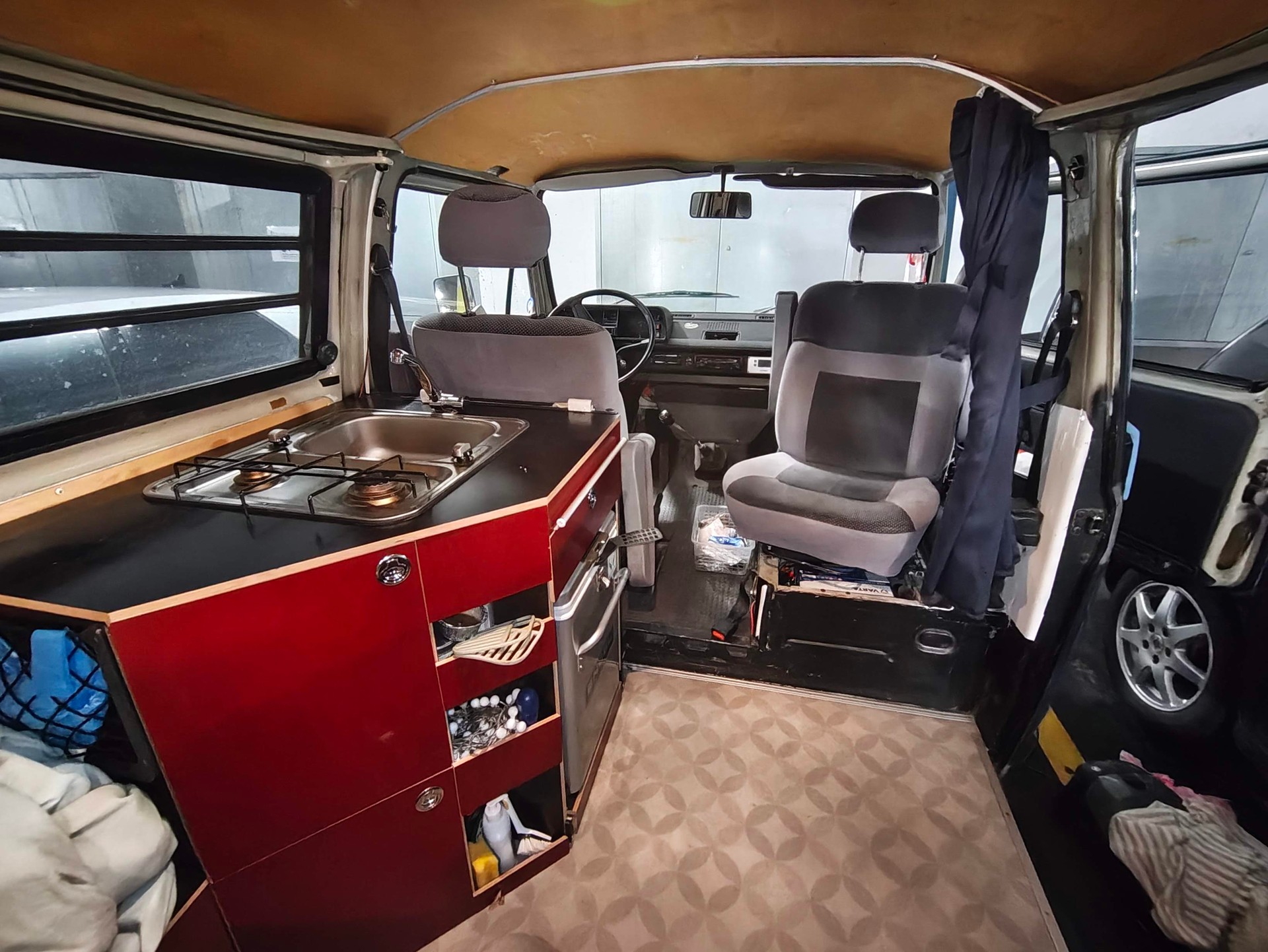 VW T3 1.6 Benziner mit neuem Campingausbau-image-5